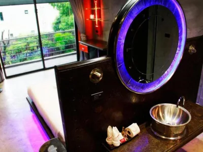 Nicky's Handlebar Patong – 사진 8